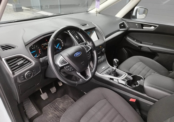 Ford Galaxy cena 78900 przebieg: 188251, rok produkcji 2019 z Gniew małe 562